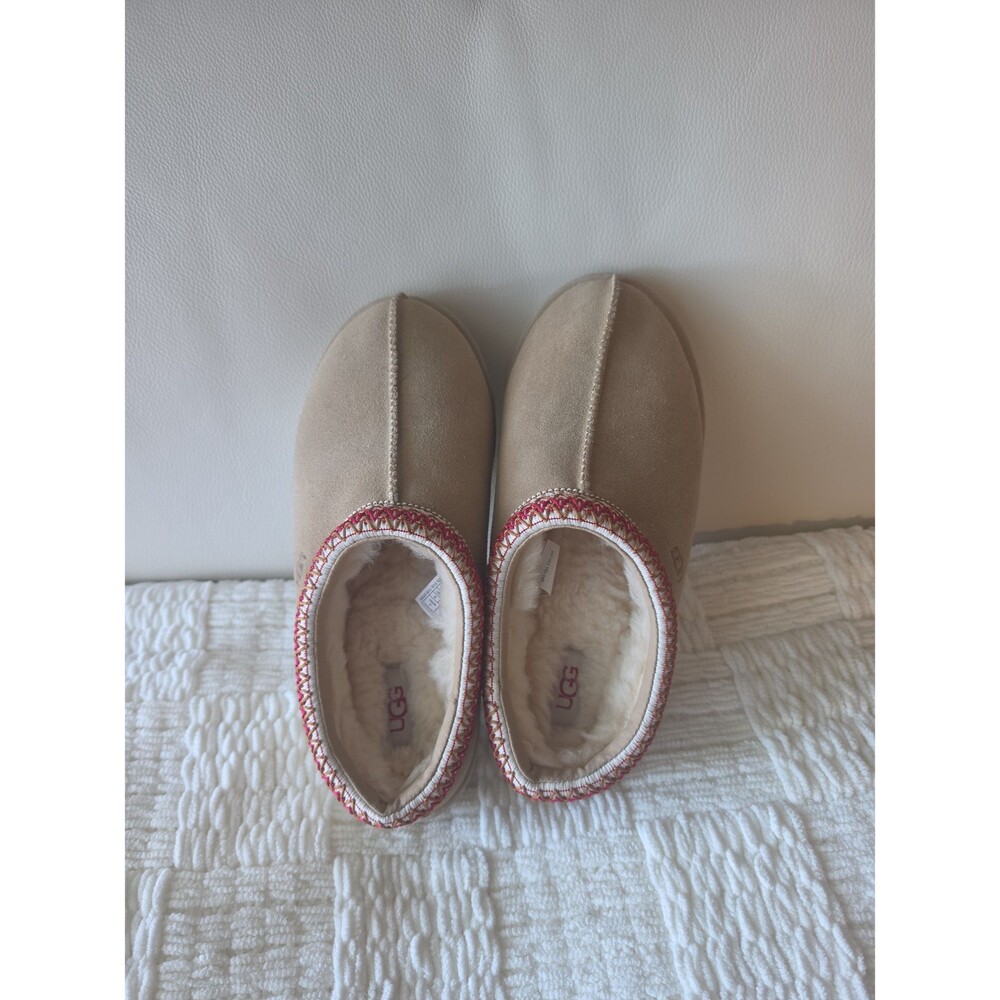UGG Women's Tasman II Sz 8